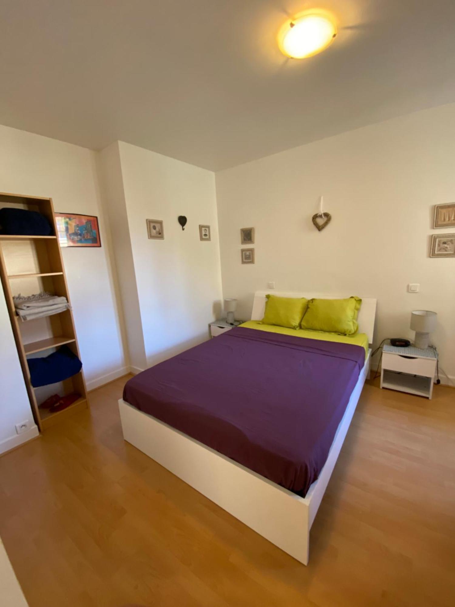 Massena : A Proximite De Apartment